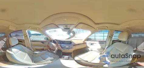 2012 Mercedes-Benz S 550 z USA, uszkodzony, nr VIN WDDNG7DB2CA426427